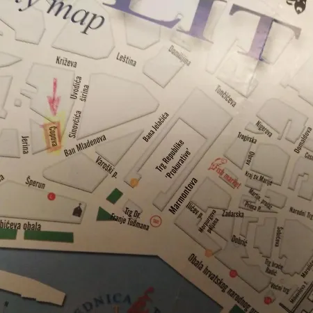 Irisha Apartament Split